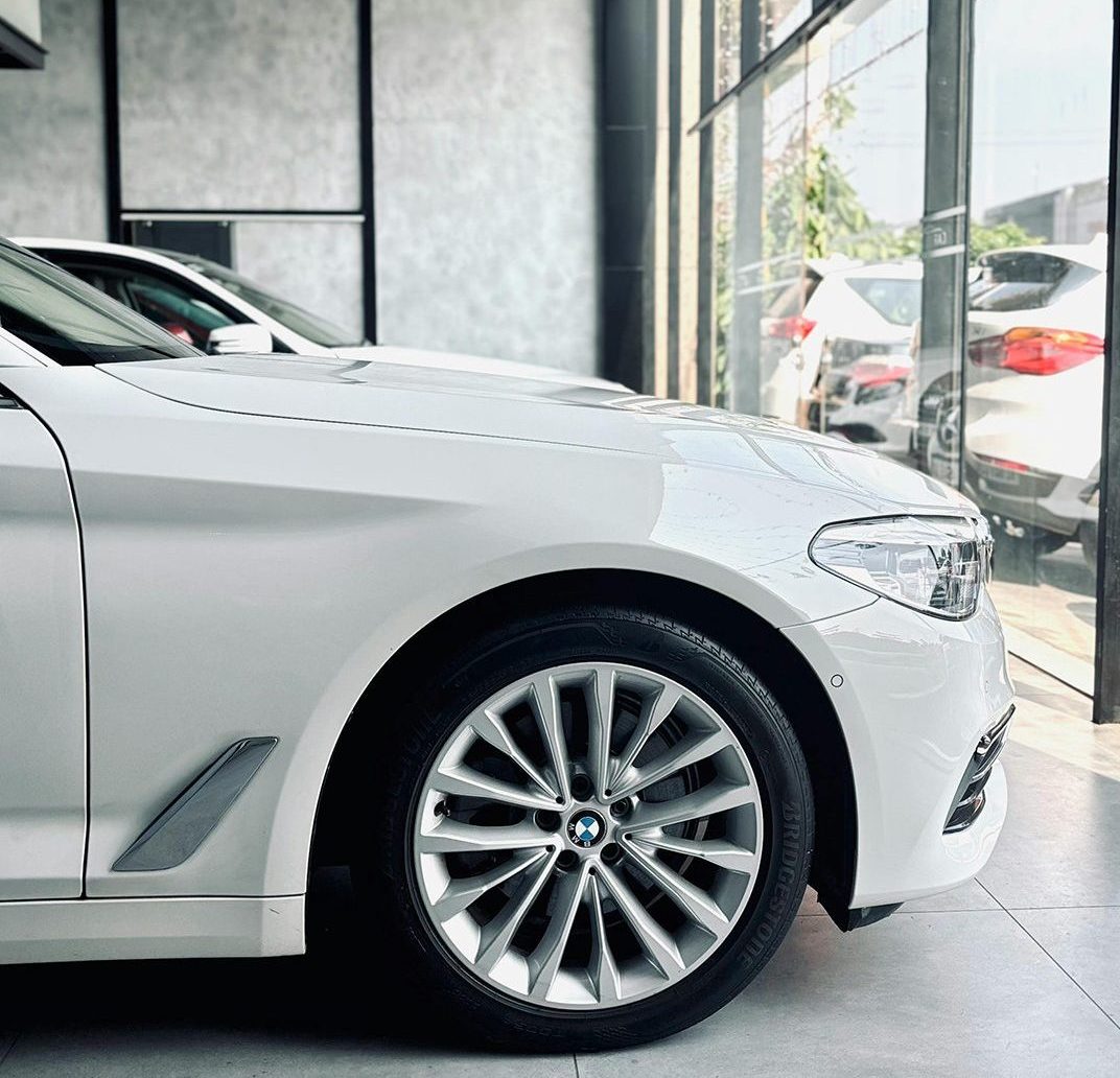 Dealer Licensing - Compliant Office Rentals